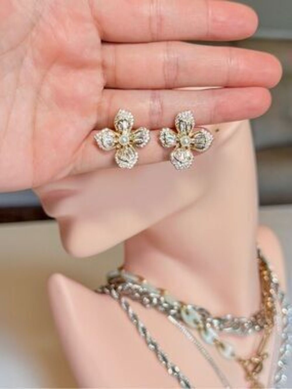 Italian S925 Floral Stud Earrings With Cubic Zirconia
